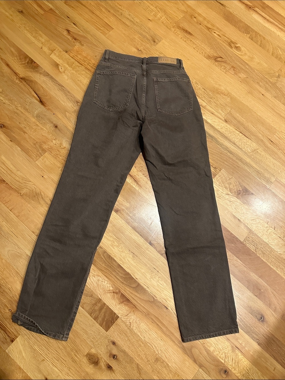 PacSun Woman’s Button Up Straight-Leg Dad Jean in Brown Size 26 Fall Relaxed - Picture 7 of 9